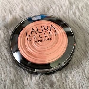 Laura Geller Baked Illuminator in Peach Glow - NEW